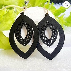 Elegant Marquise Earrings Women’s Filagree Boho Wooden Black NWT